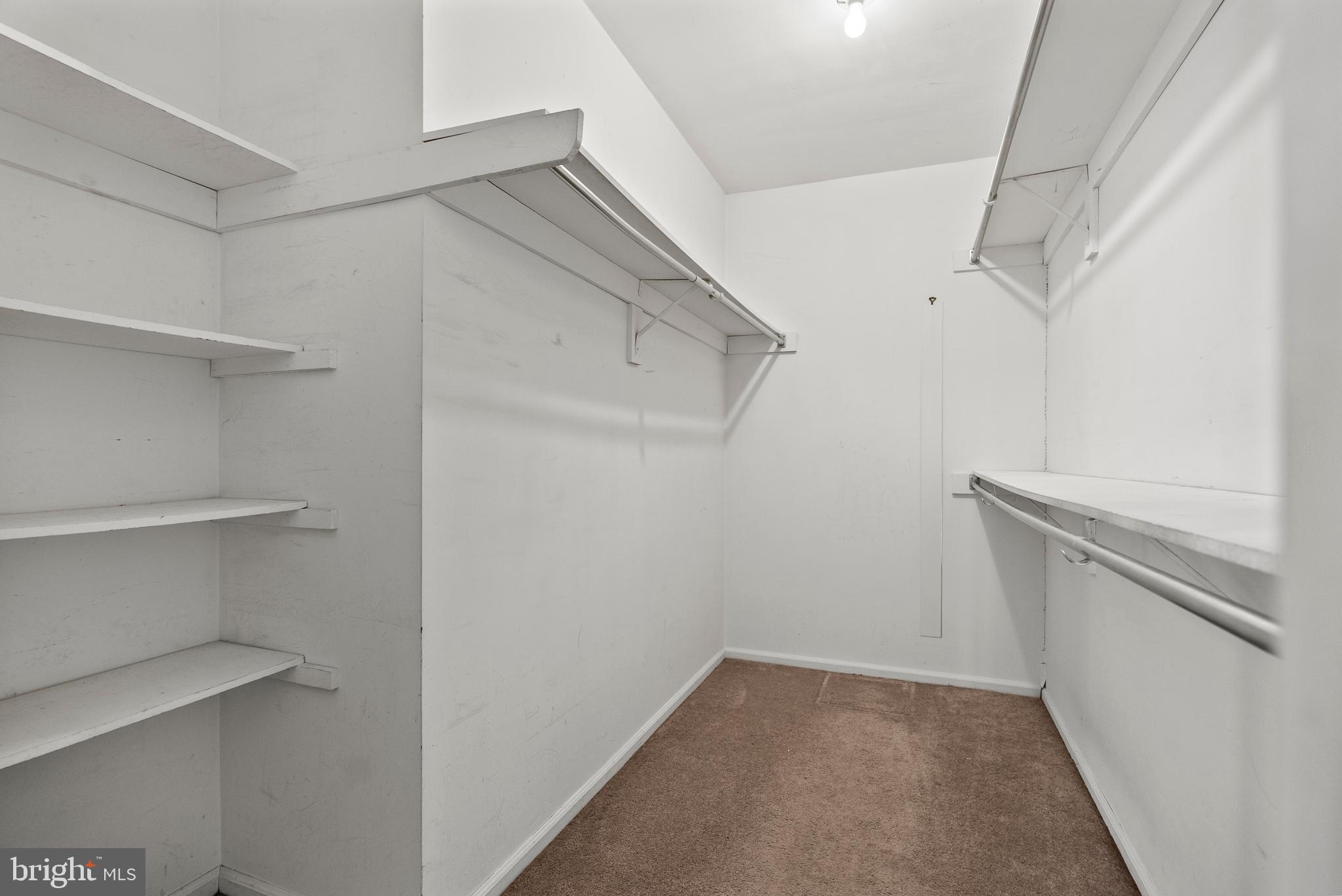 837 Society Hill Blvd
