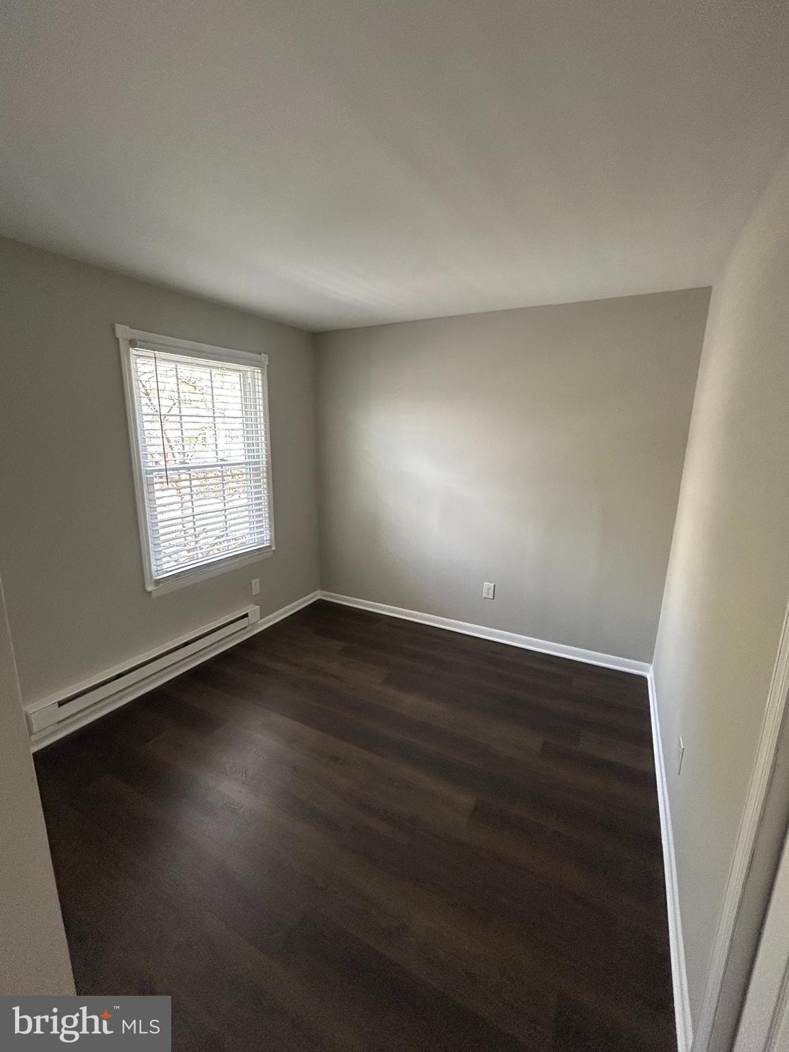 508 W LOCH LOMOND DR