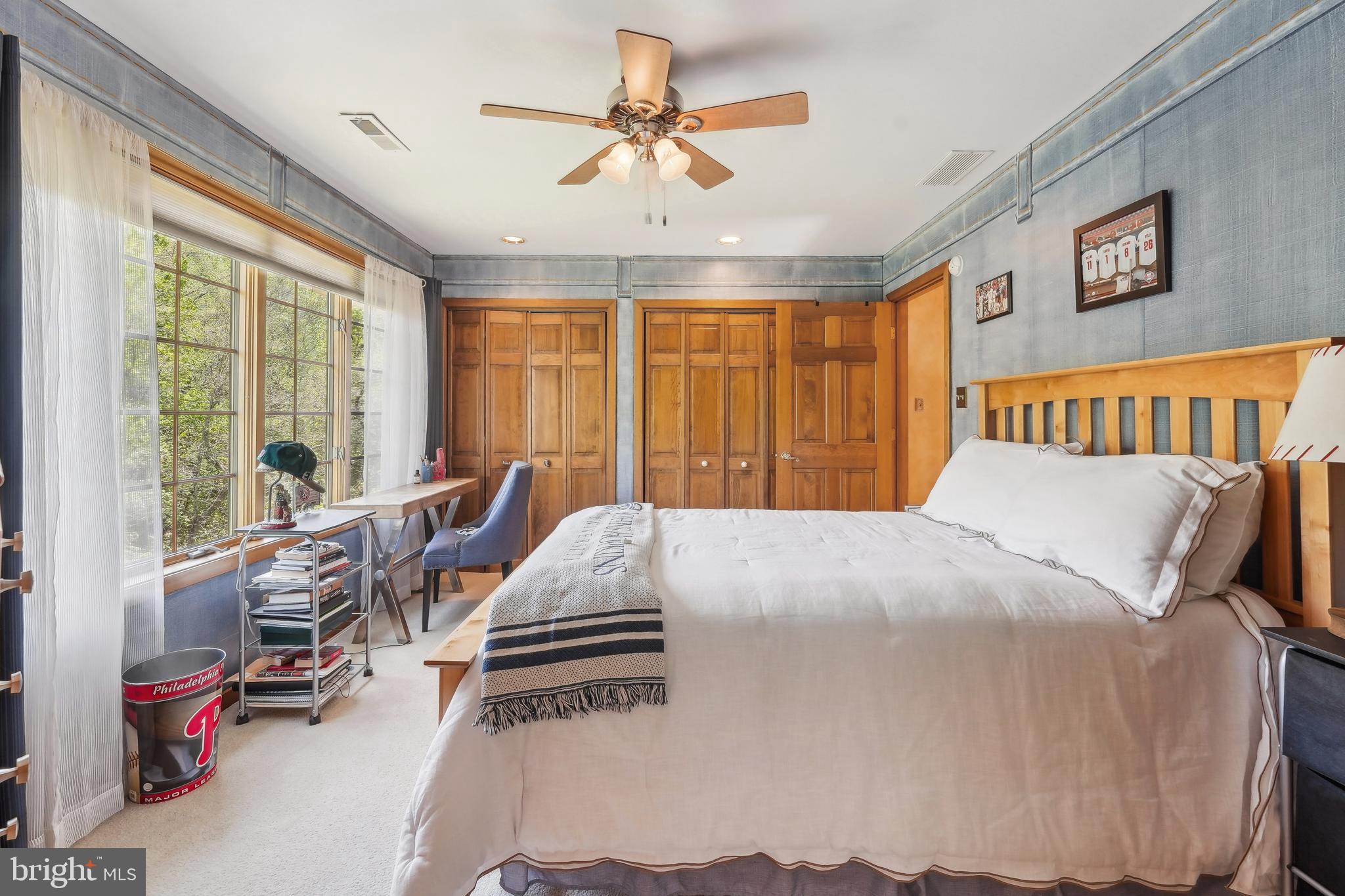 28 Hidden Acres Dr