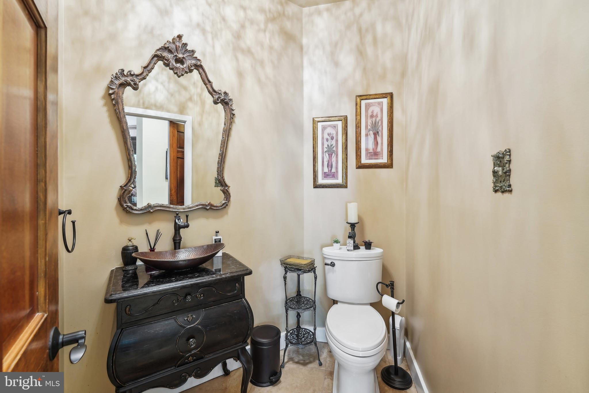 28 Hidden Acres Dr