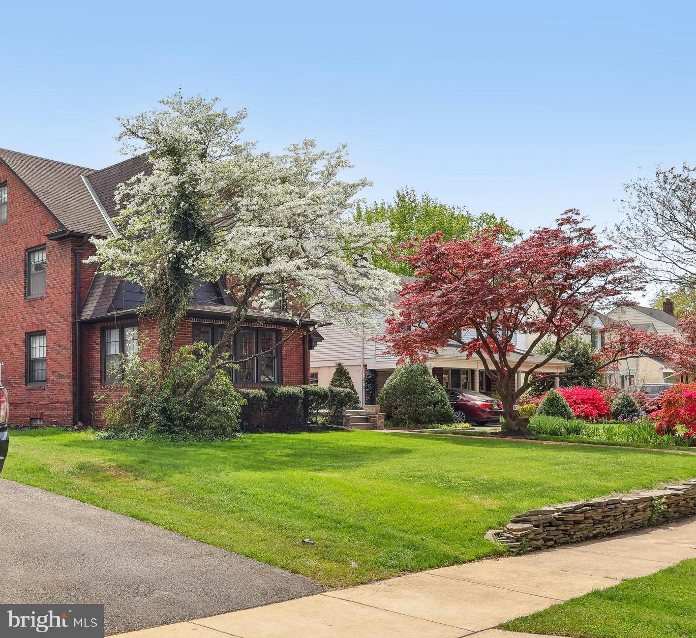 40 Treaty Elm Ln