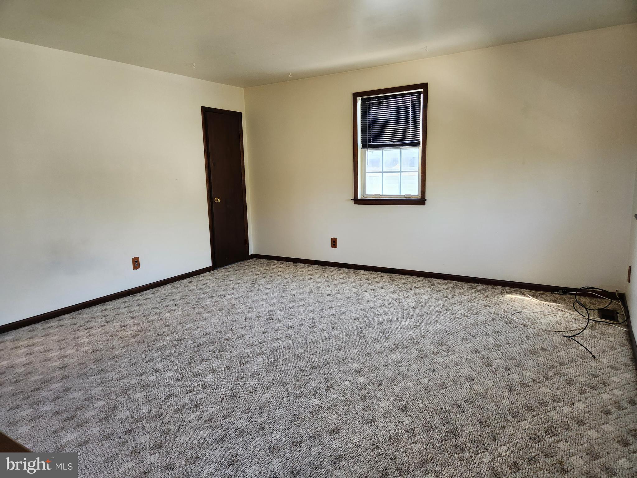 1205 B E ATLANTIC AVENUE