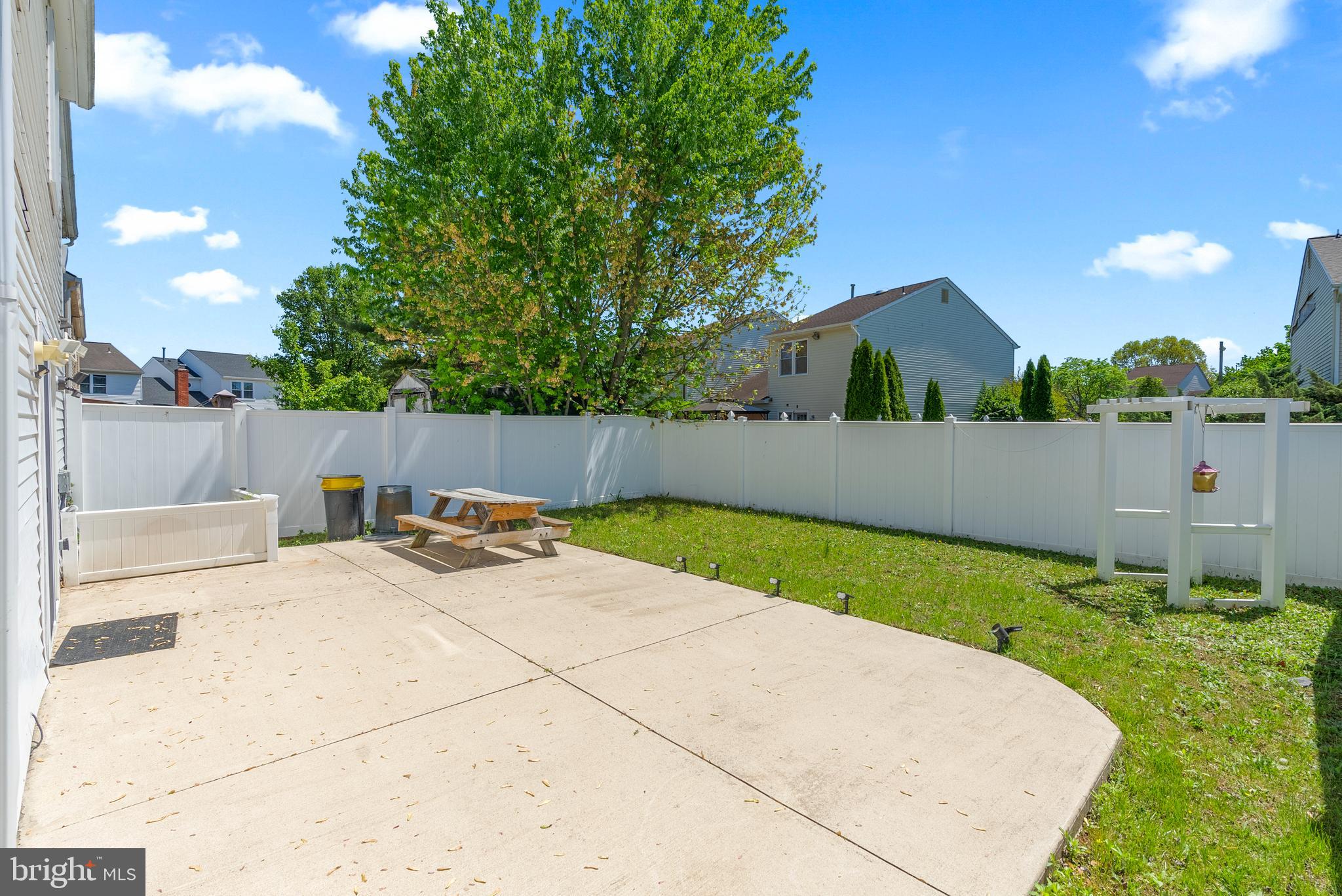 64 Hampton Gate Dr