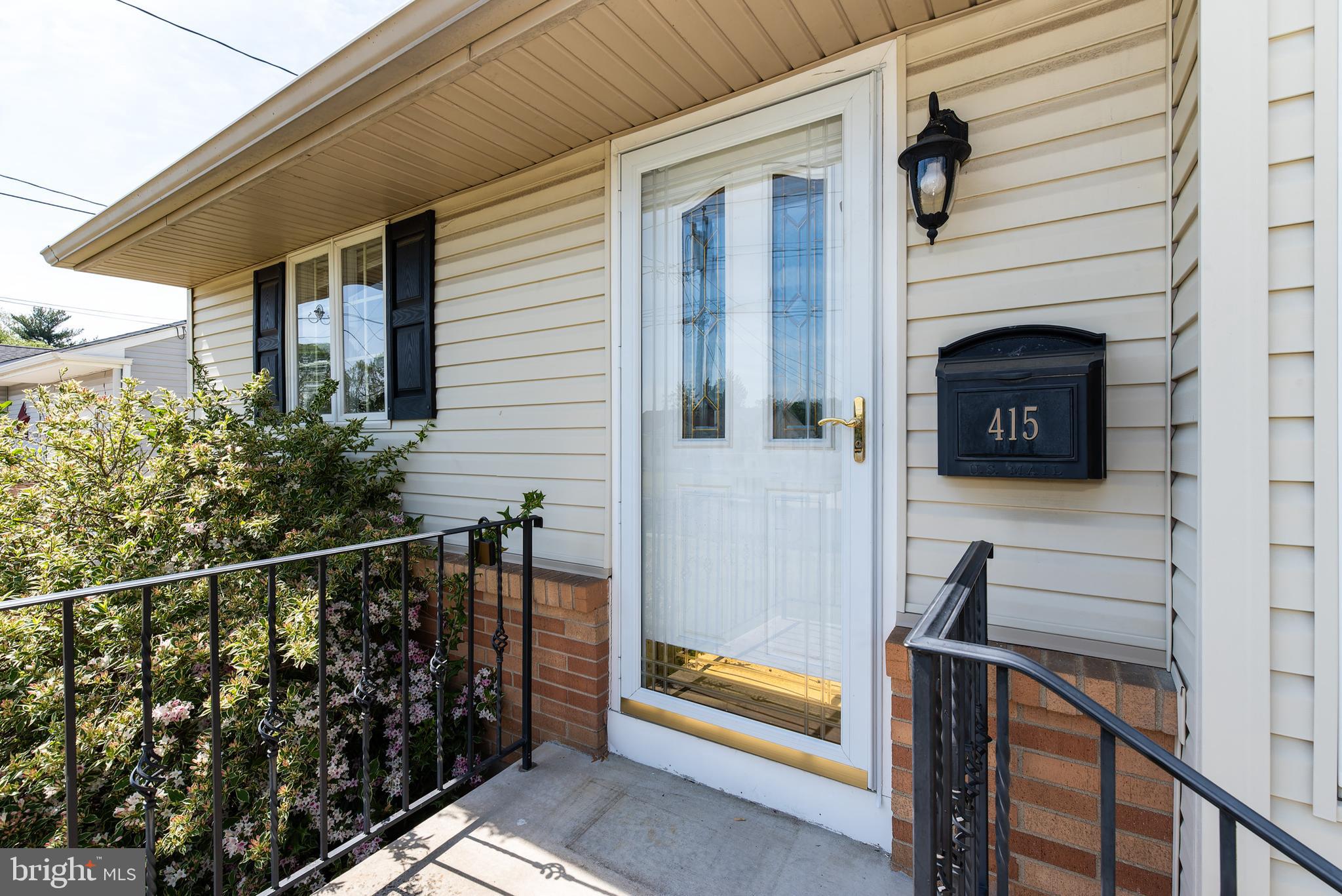 415 PLANTATION DRIVE