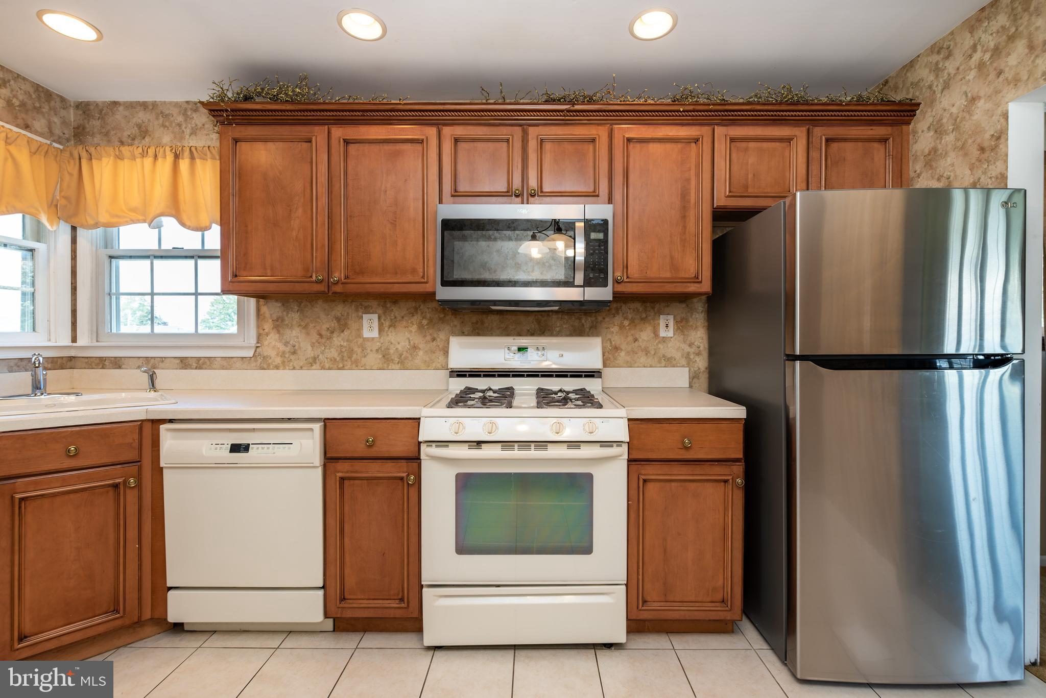 415 PLANTATION DRIVE