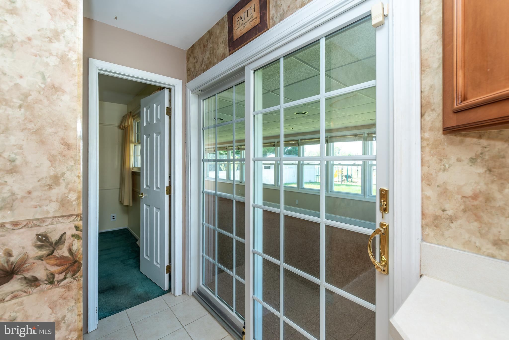 415 PLANTATION DRIVE