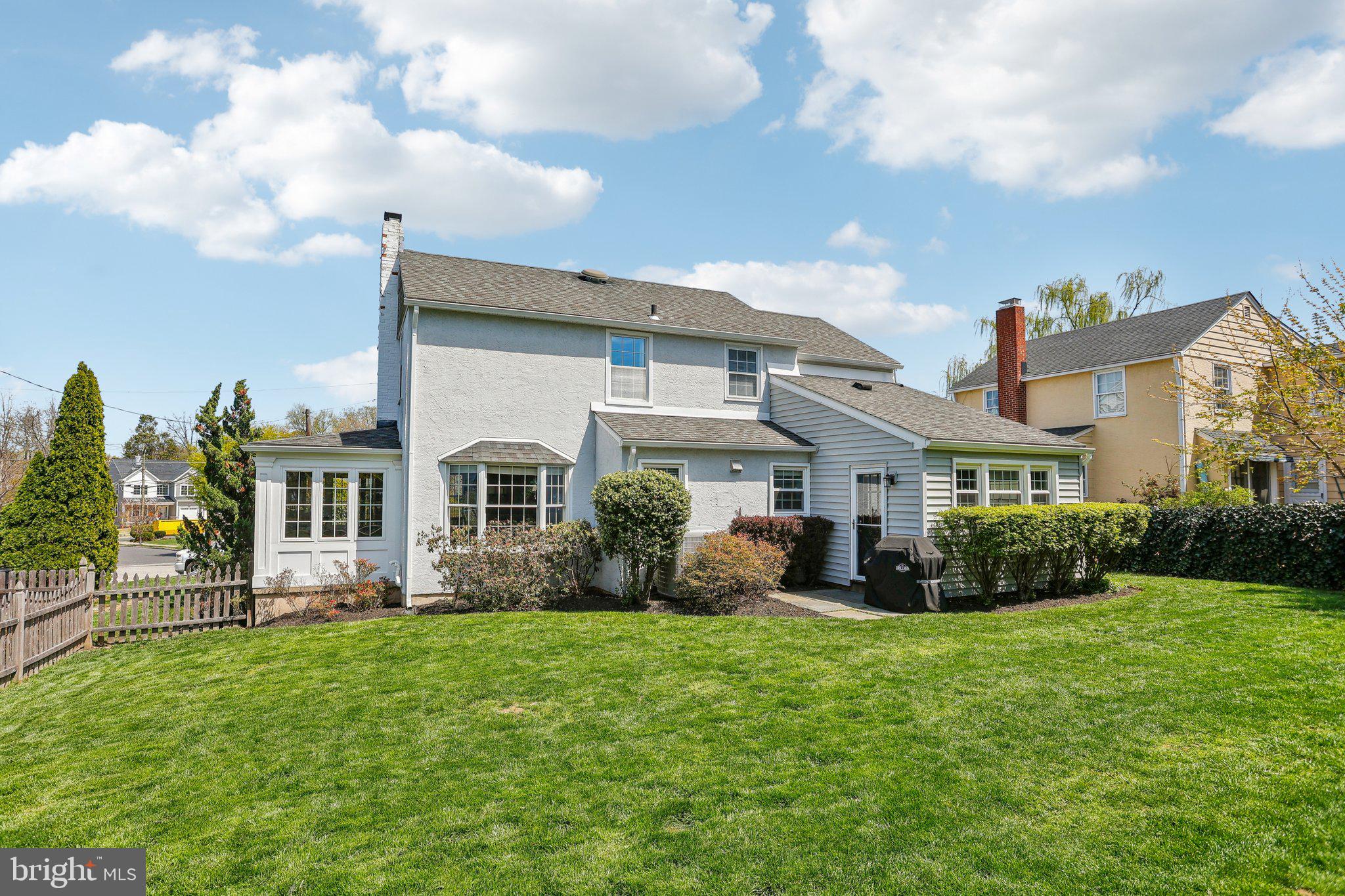 512 Homestead Ave