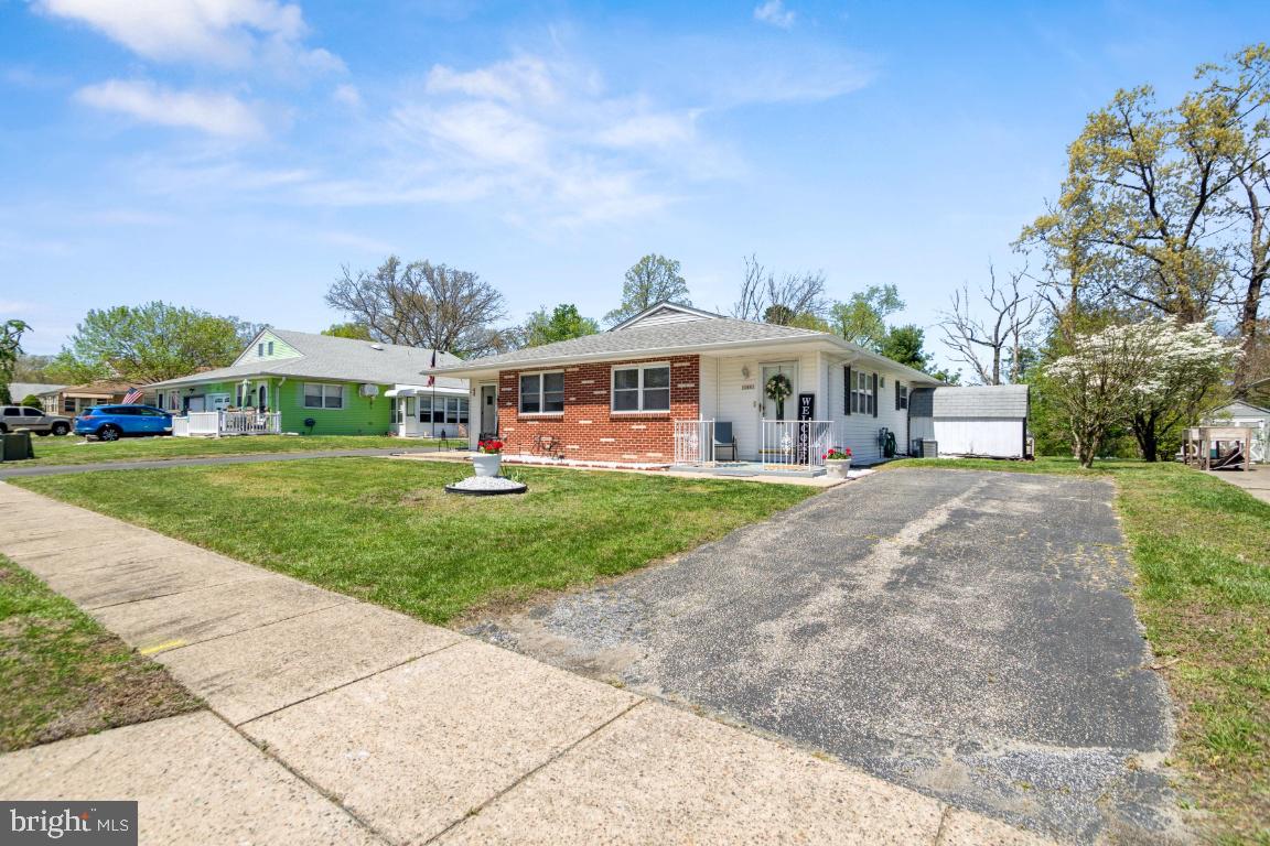 144 ELMTOWNE BOULEVARD
