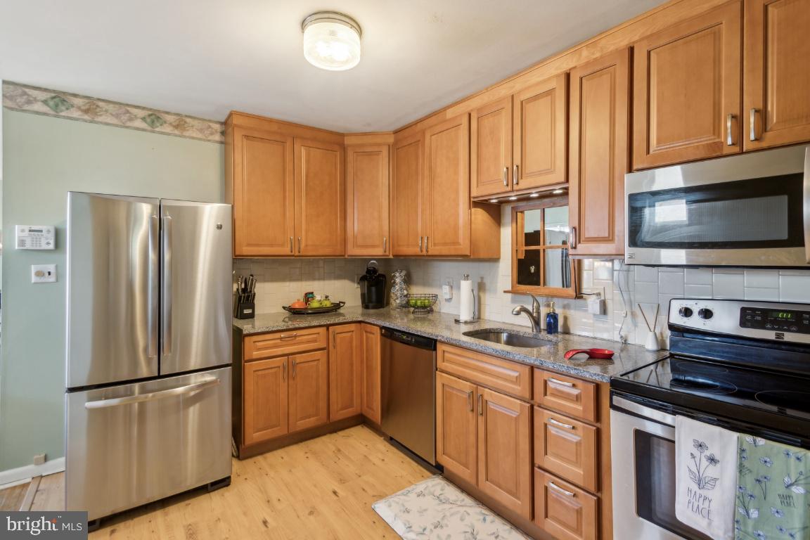 144 ELMTOWNE BOULEVARD