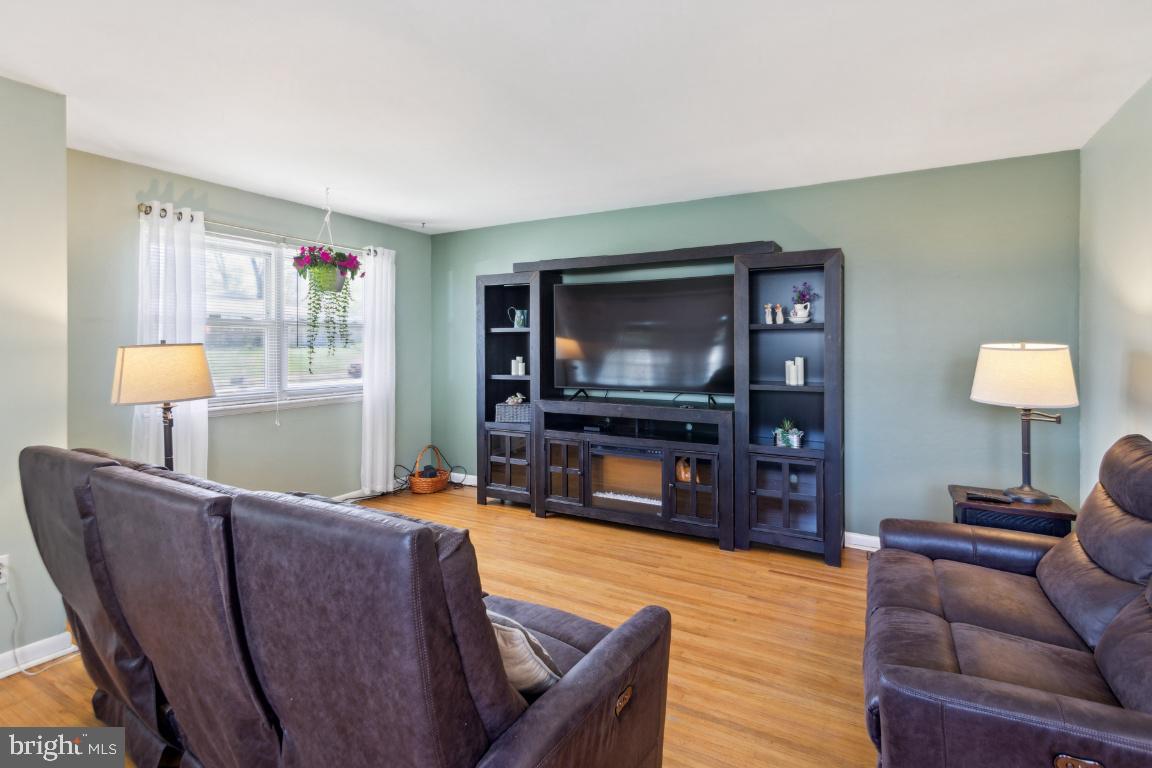 144 ELMTOWNE BOULEVARD