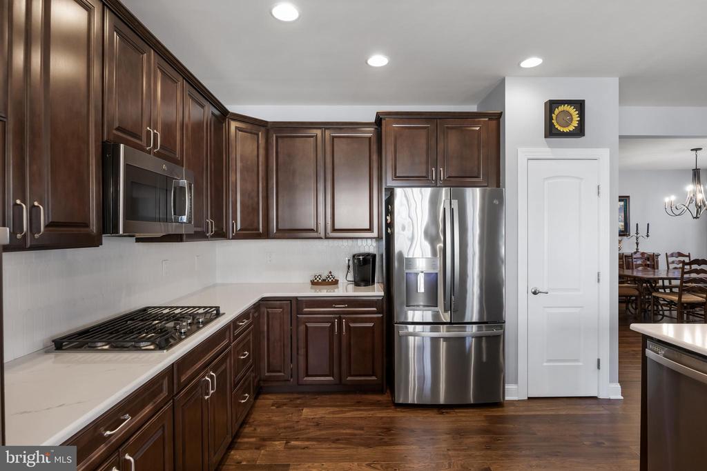 39 Ravenna Dr