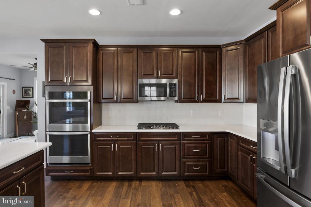 39 Ravenna Dr