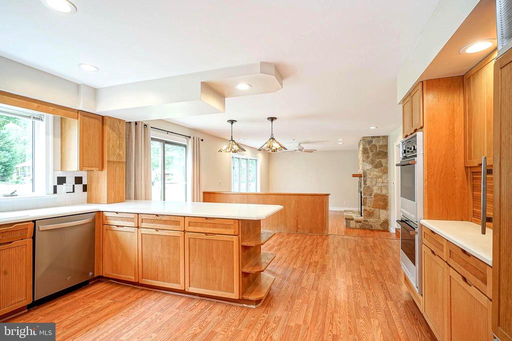 1056 CHEWS LANDING ROAD