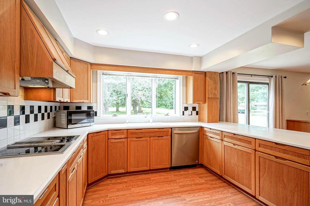 1056 CHEWS LANDING ROAD