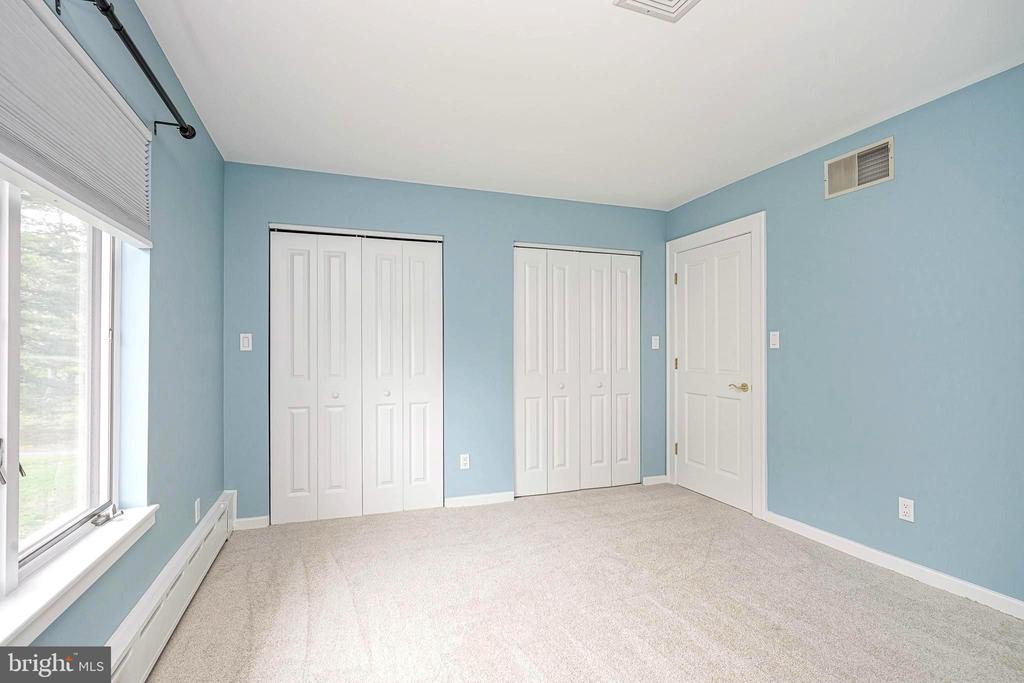 1056 CHEWS LANDING ROAD