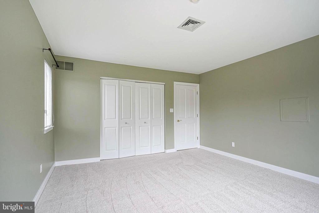 1056 CHEWS LANDING ROAD