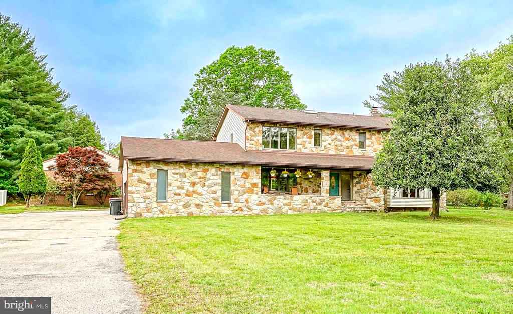 1056 CHEWS LANDING ROAD