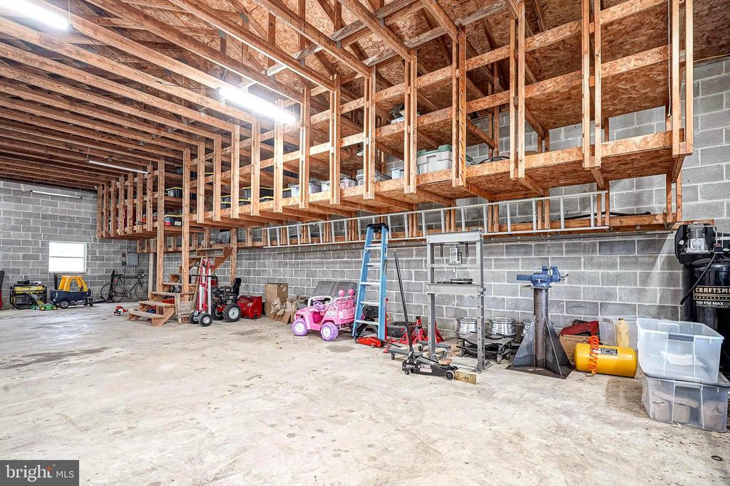 1056 CHEWS LANDING ROAD