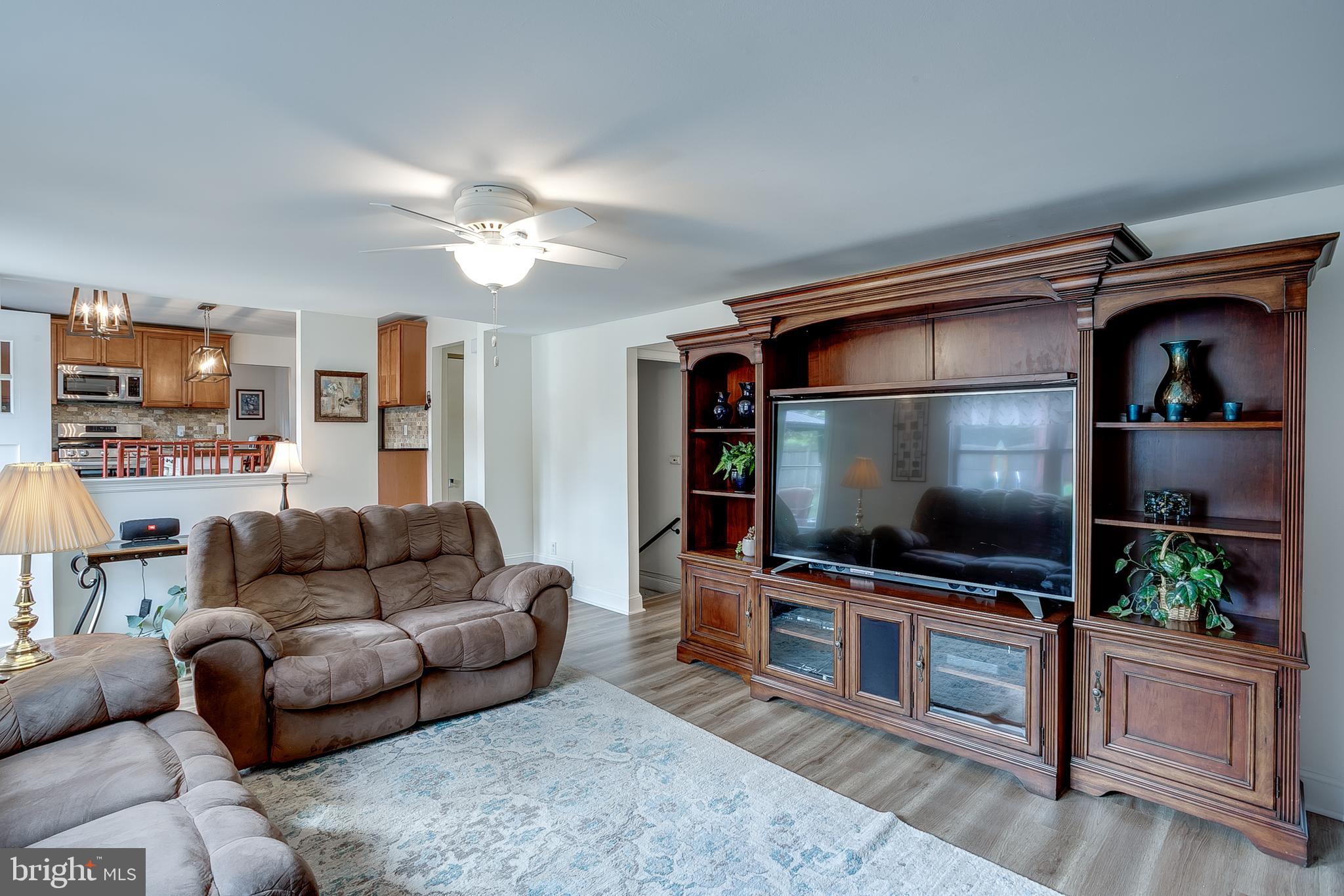 14 Blue Bell Dr