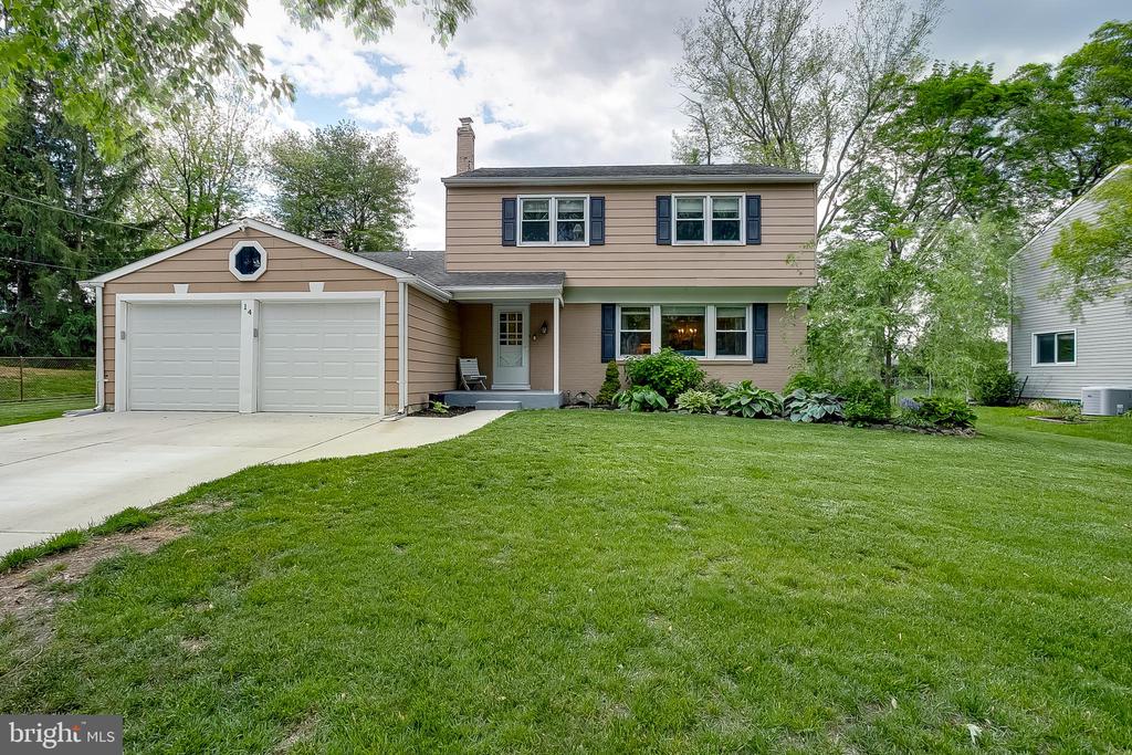 14 Blue Bell Dr