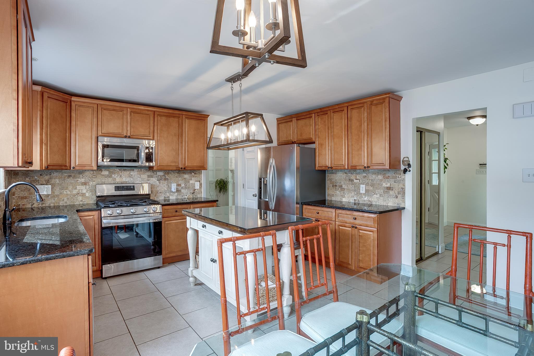 14 Blue Bell Dr