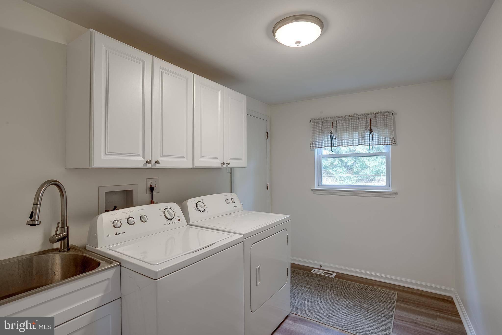 14 Blue Bell Dr