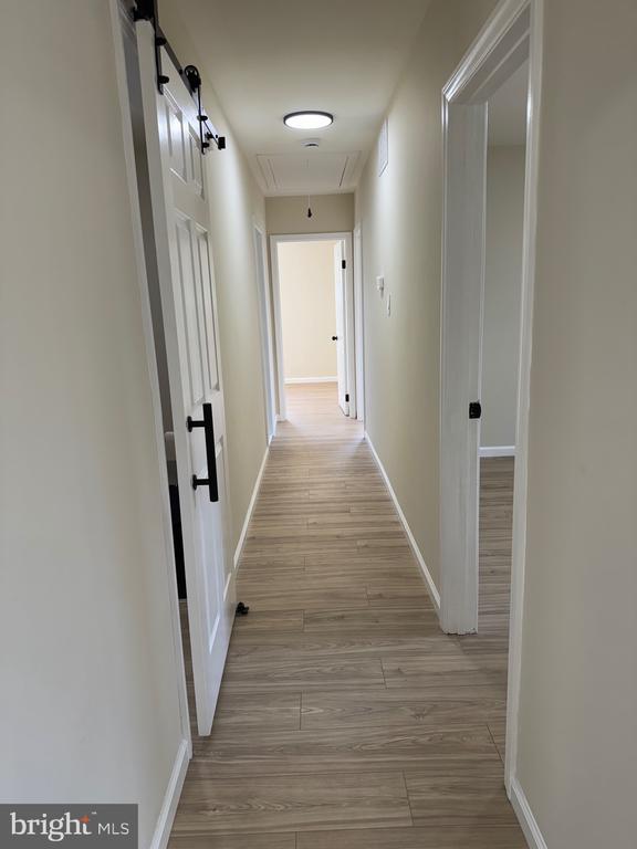 6 HOLLY RUN DRIVE