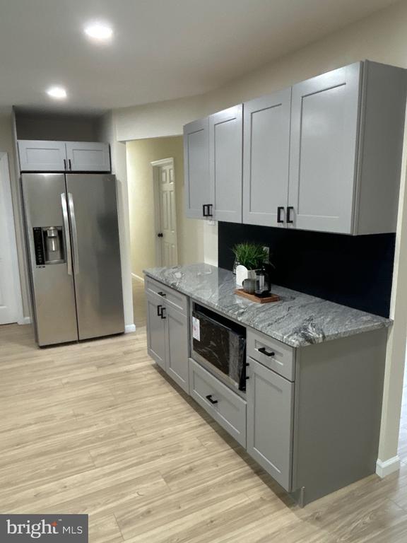 6 HOLLY RUN DRIVE