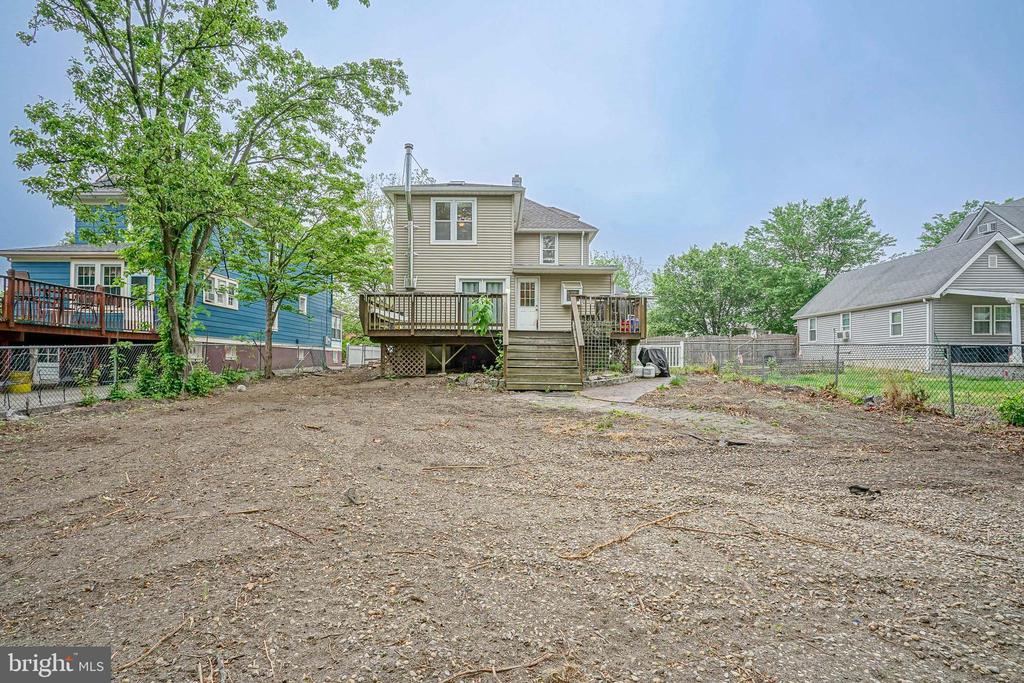 309 TRENTON AVENUE