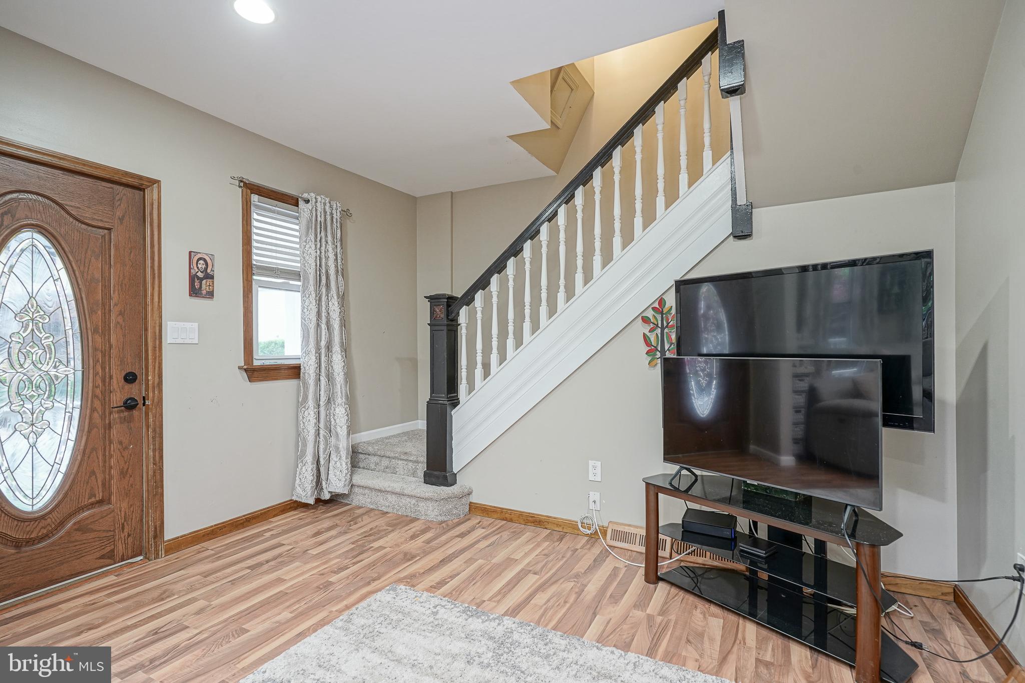 309 TRENTON AVENUE