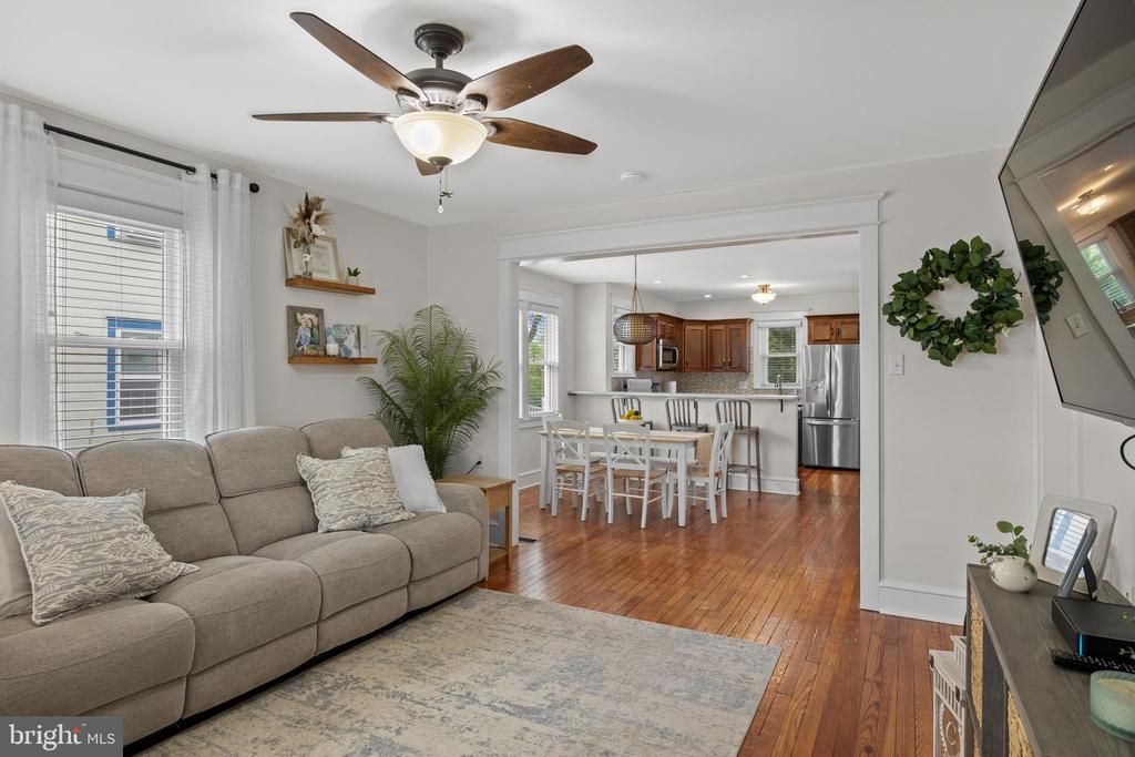25 Elm Ave