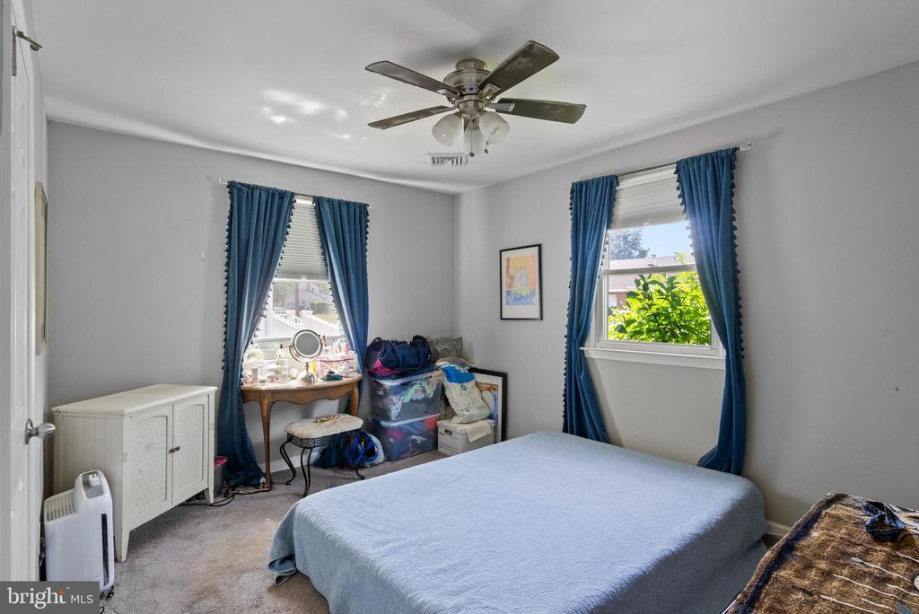 449 7th Ave