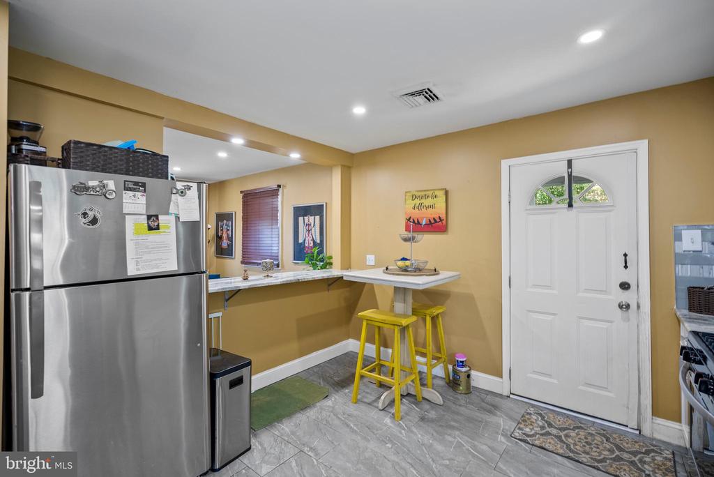 449 7th Ave