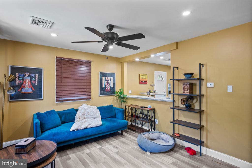 449 7th Ave