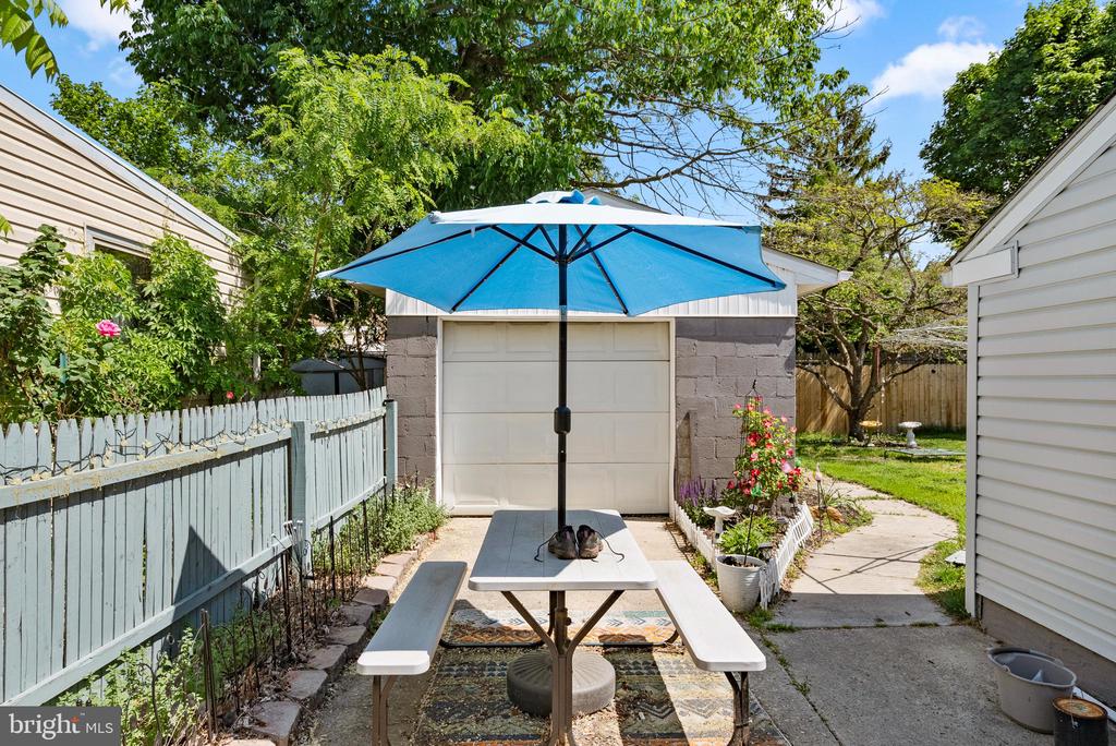 449 7th Ave