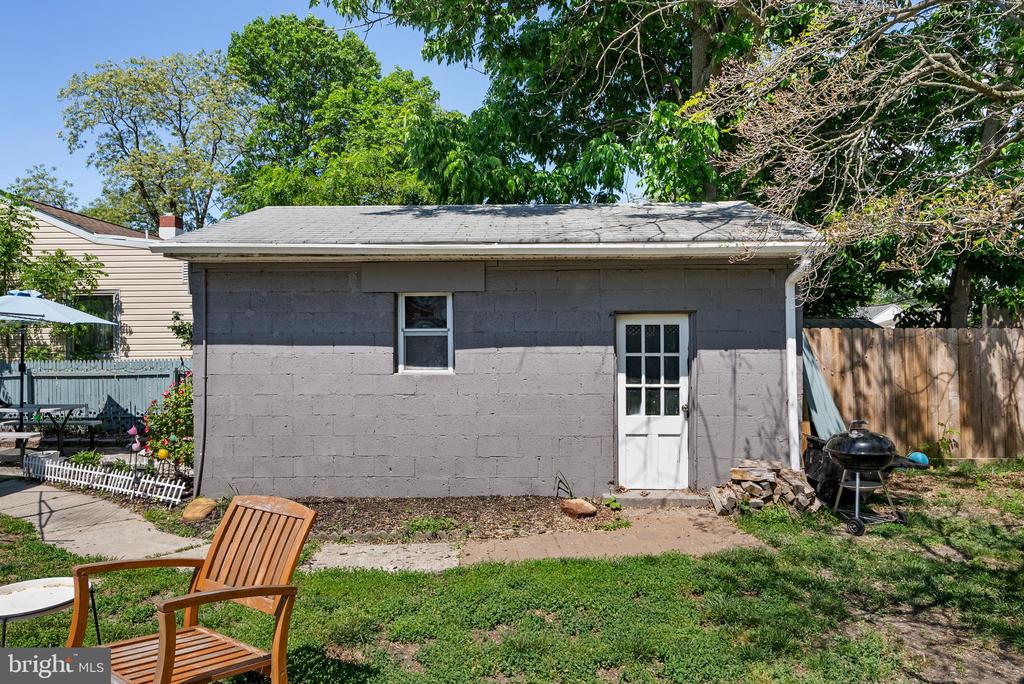 449 7th Ave