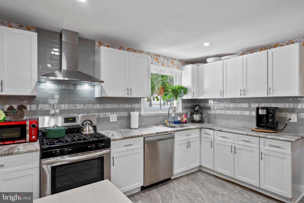 449 7th Ave