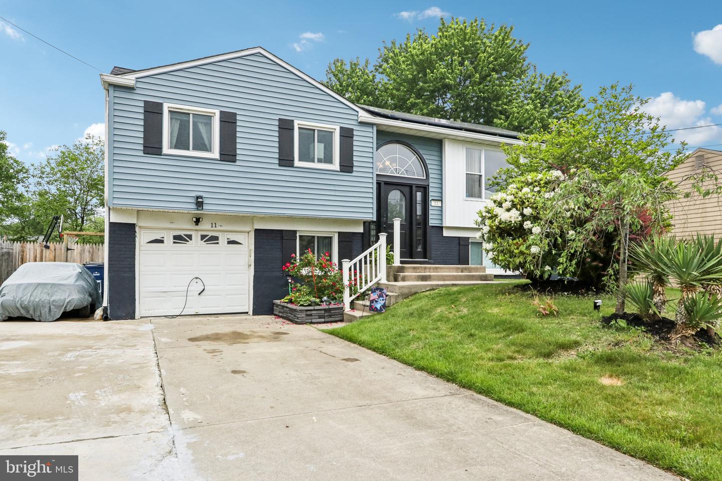 11 Blue Ridge Rd