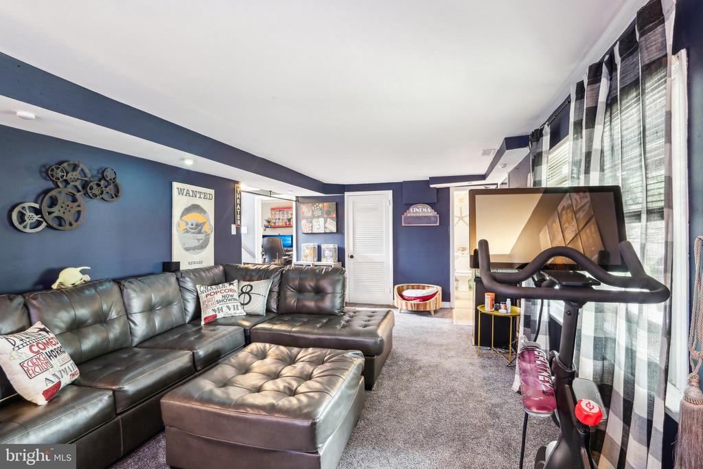 11 Blue Ridge Rd