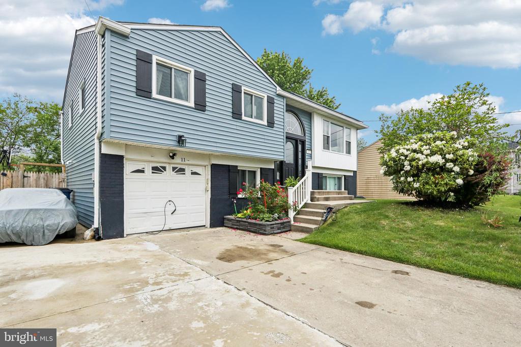 11 Blue Ridge Rd