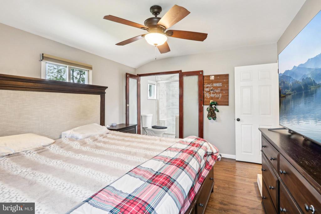 11 Blue Ridge Rd