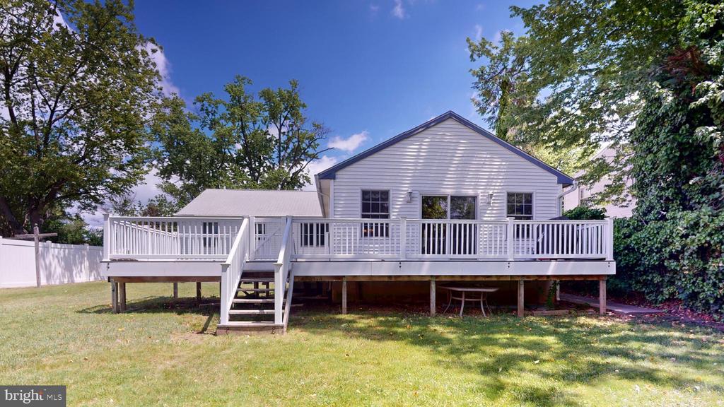 38 WARD AVENUE