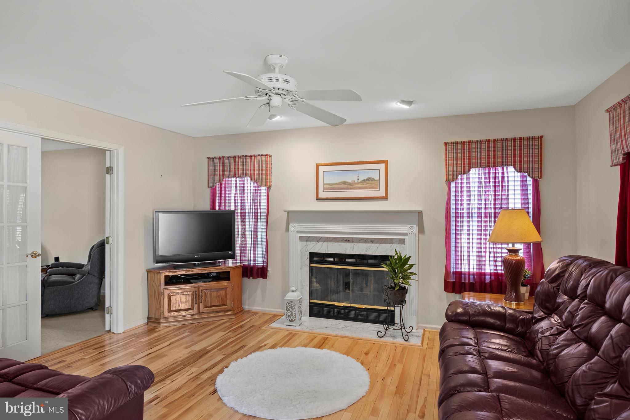 21 Lexington Park Rd