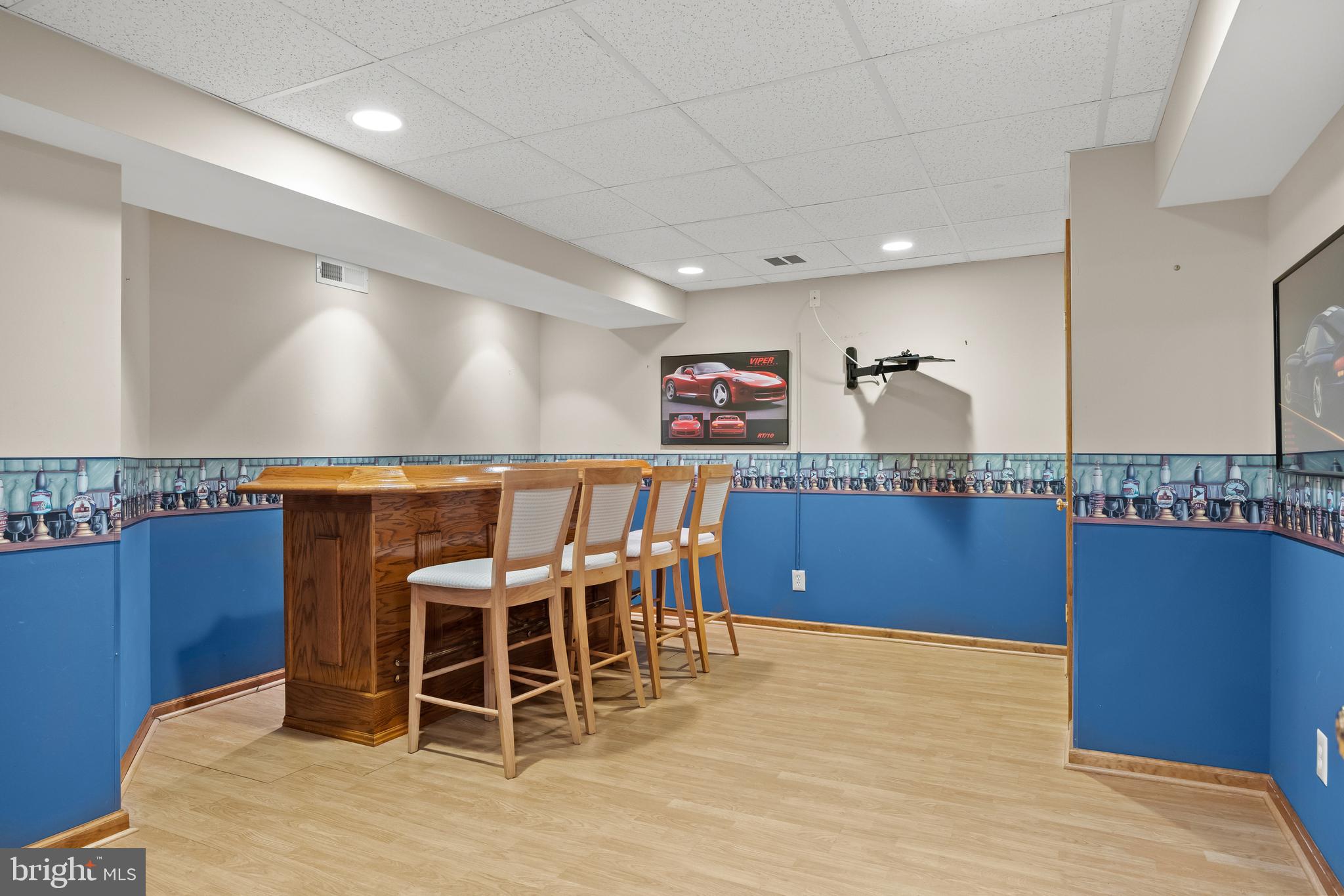 21 Lexington Park Rd