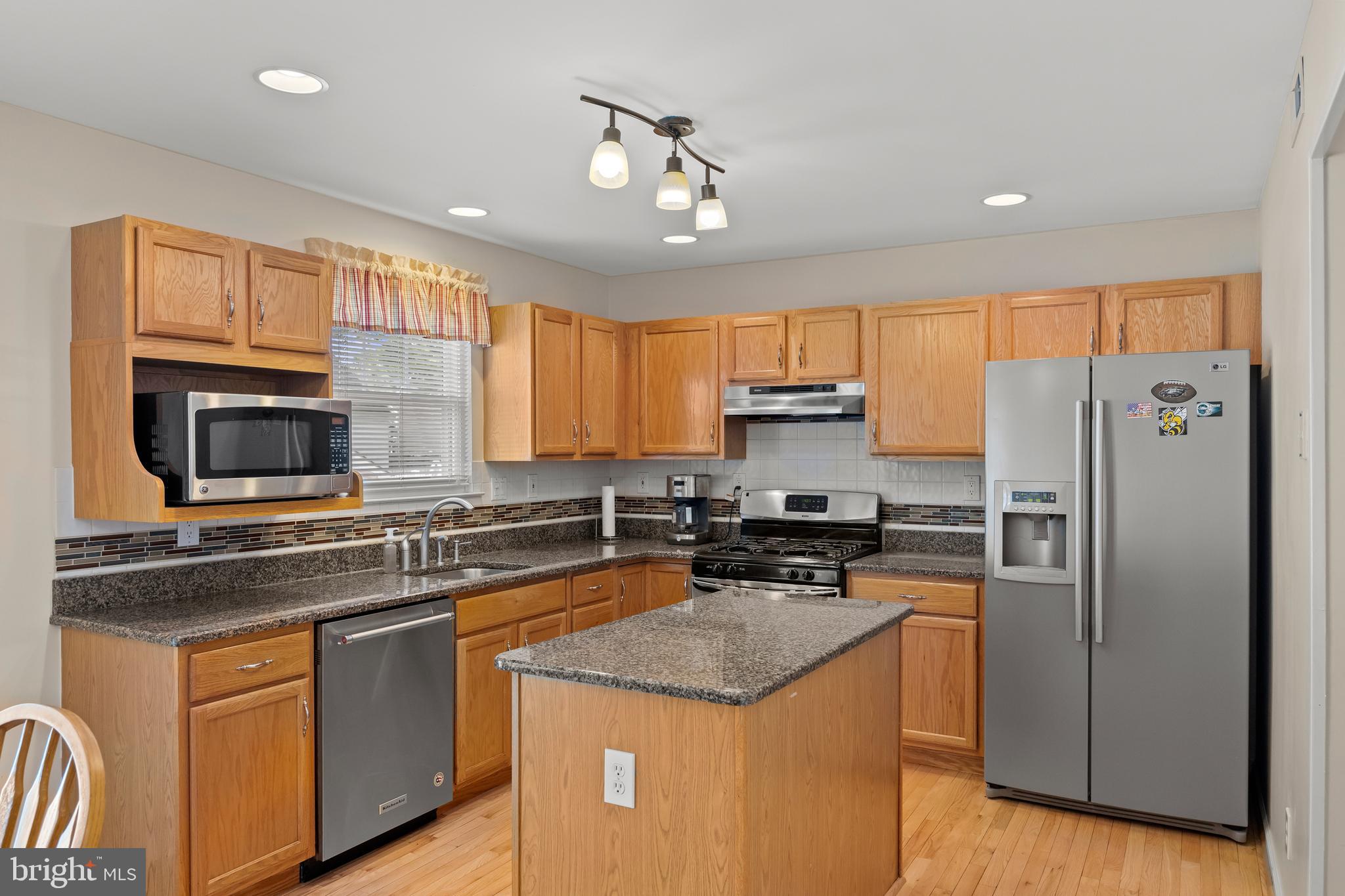 21 Lexington Park Rd