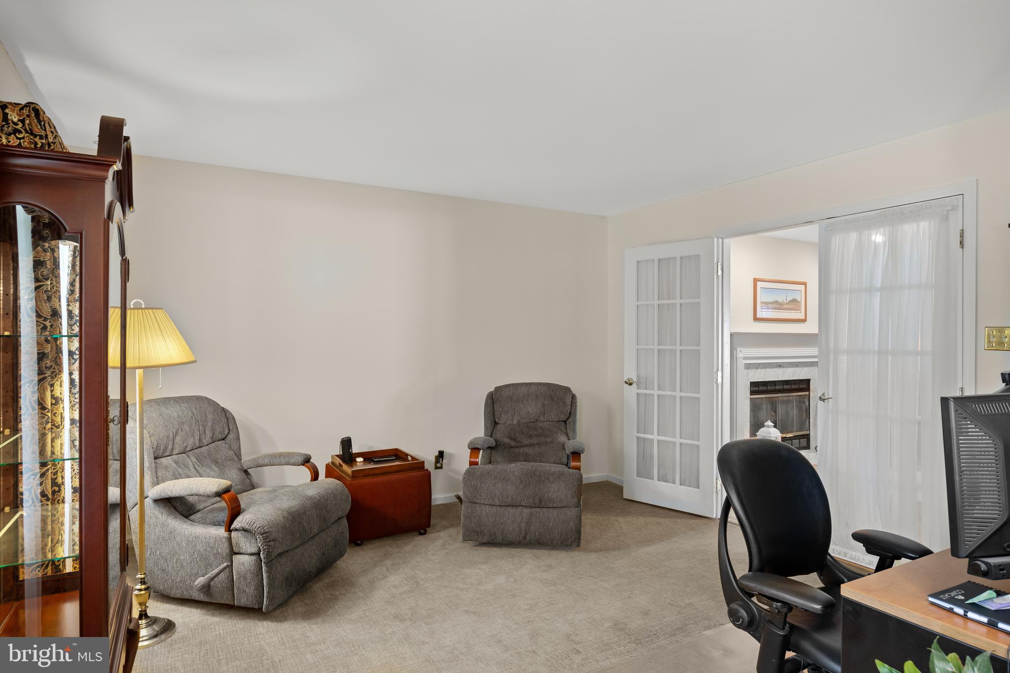 21 Lexington Park Rd