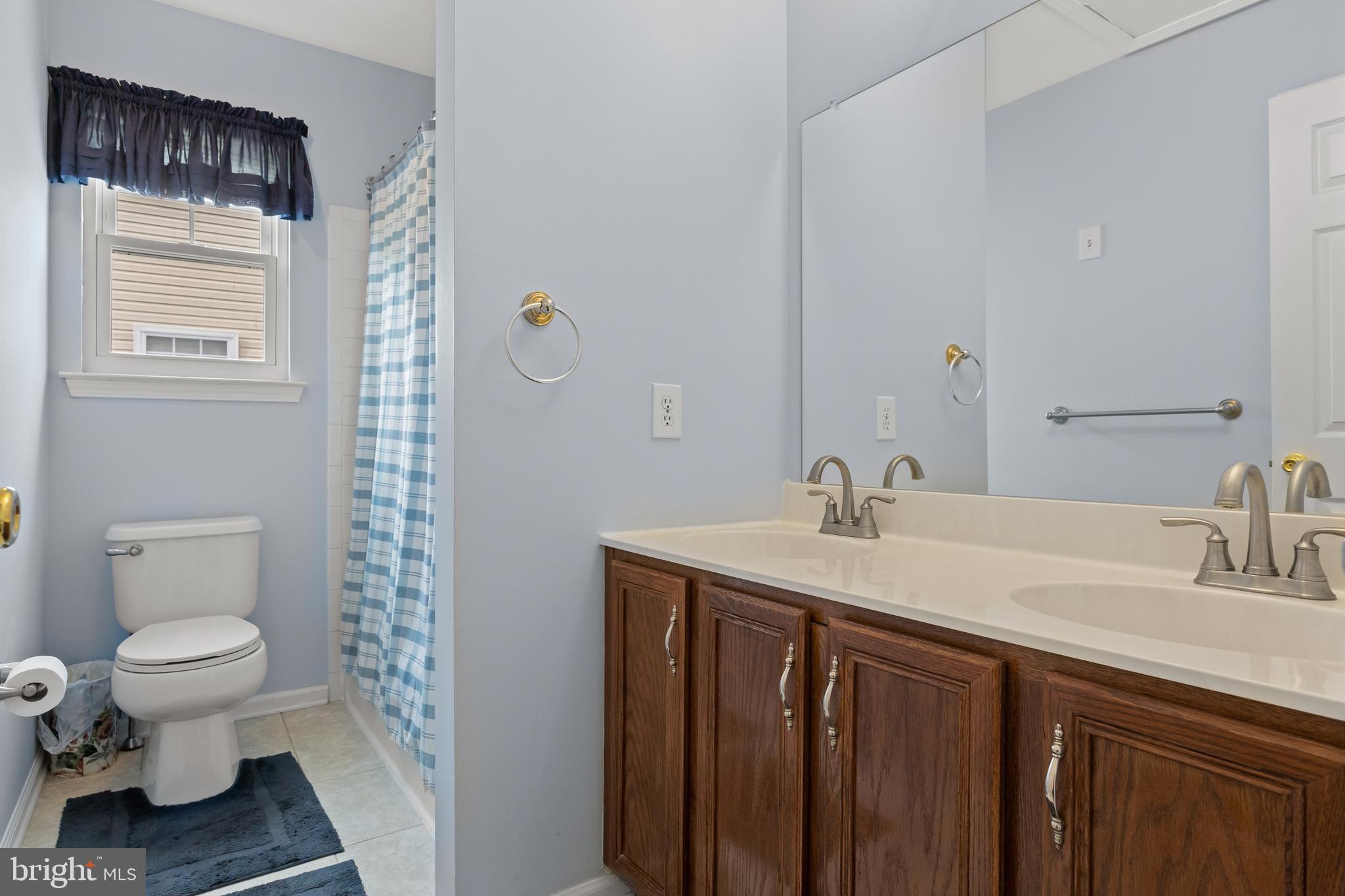 21 Lexington Park Rd