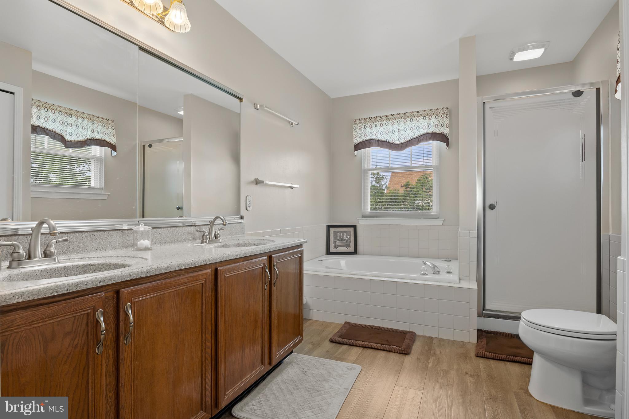 21 Lexington Park Rd