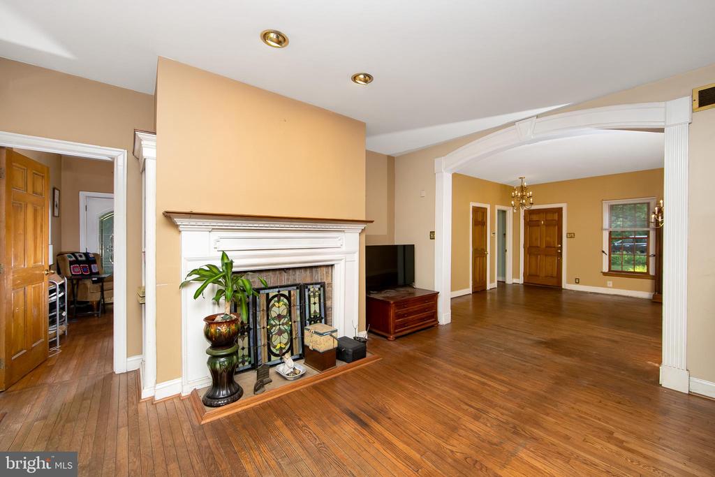 51 EAST ROAD