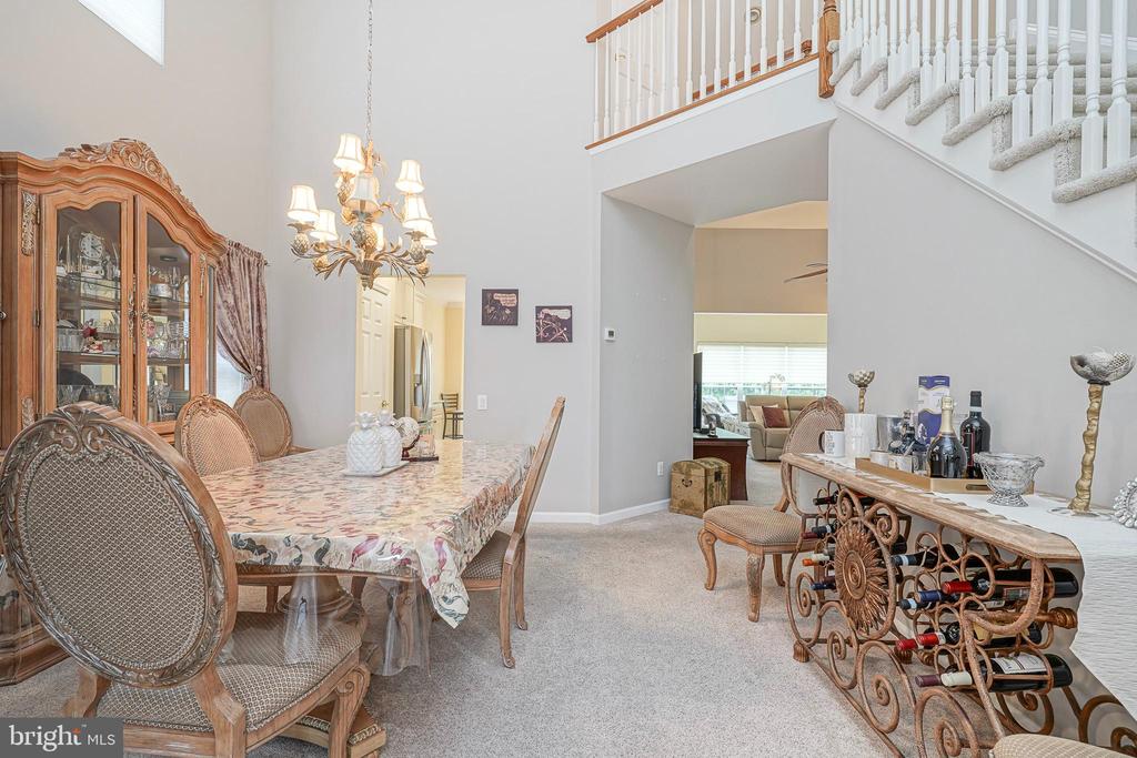 11 SPRINGFIELD AVENUE